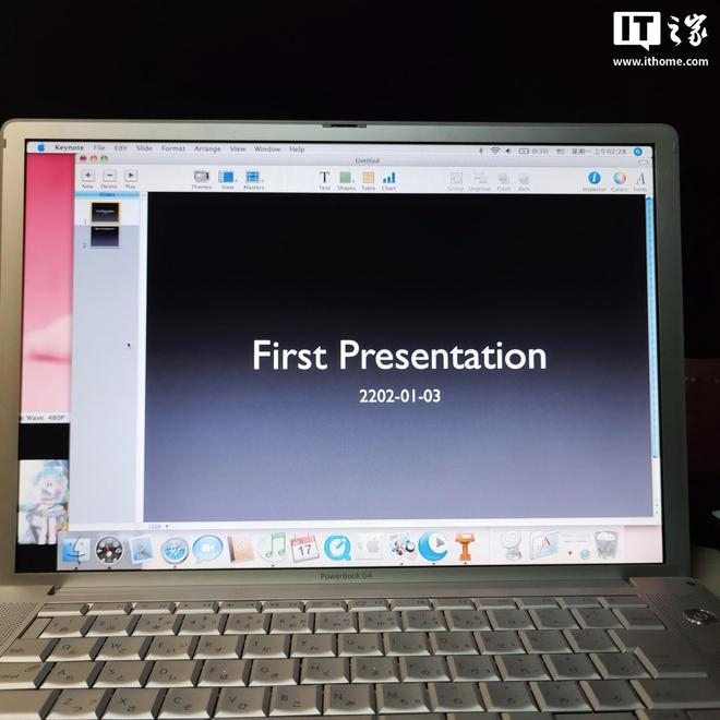 ▲ 初版 Keynote