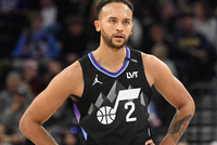 李凯尔：爵士自媒体不是都很支持摆烂吗 被罚款了有什么好生气的