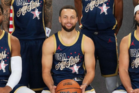 库里上脚爱德华兹AE 1 金牌配色PE！鞋身还有库里号码和名字！