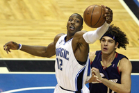 在NBA全明星周末前拿到至少140前场板+140帽！00年至今仅有11人次