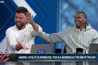 接财运！帕森斯谈哈登：我凭什么降薪？为了让总经理工作更简单？