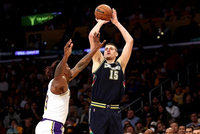 霍华德：约基奇现在统治联盟 但他面对巅峰的我绝对不好打