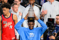 A·史密斯：爱德华兹真是令人叹为观止 他将是未来联盟的门面