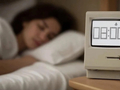 30 美元“Mac 闹钟”魔改：摇身一变成为可运行 Mac 软件的迷你电脑