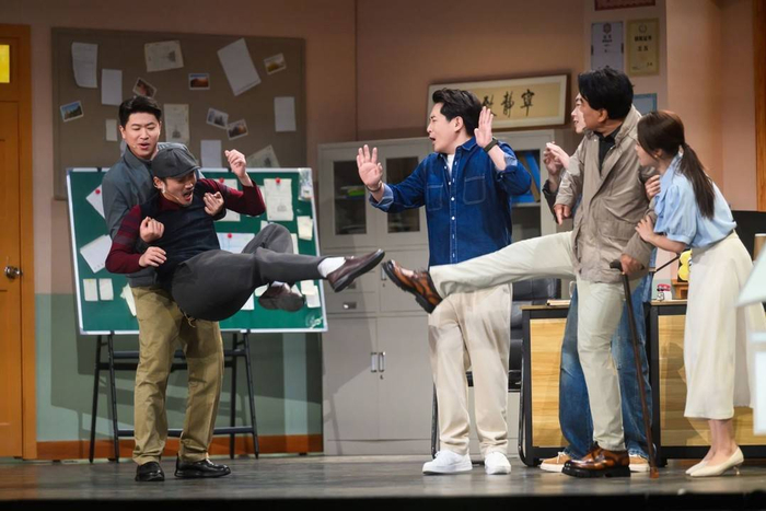 小品《校有新生》