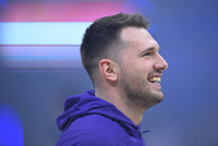 纳什：东契奇是史上第二好的进攻发动机 仅次于约基奇