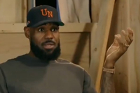 詹姆斯：失去浓眉后我们成了防守最烂的球队 没人帮我们擦屁股了