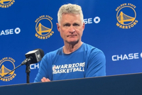 科尔：库里明天归队&amp;波津今天训练状态不错 他们能否出战绿军待定