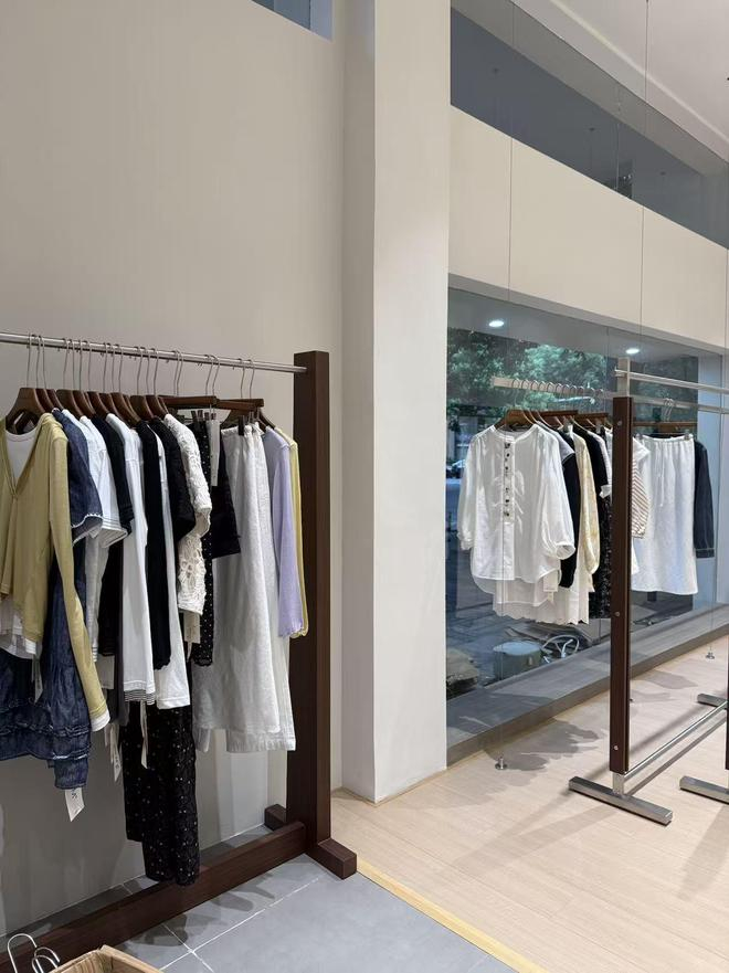  江陵的实体店 图片来源：受访者供图