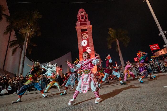 ▲庄恩琪（中）在香港的演出中