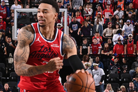 听这名字就菜不了~乔丹·米勒将和快船签下两年新合同 第二次转正