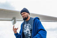 全明星后首战夏洛特！火箭官方晒登机照：杜兰特&amp;申京均戴小帽