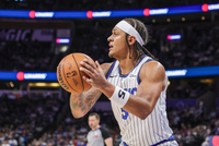 强行挽回命中率！班凯罗21中10砍30分5板6助 首节7中1&amp;正负值+32