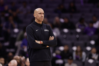 15连败！国王主帅：巅峰低谷我都在 球迷值得更多这真的很痛苦