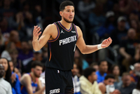 布克伤退！罗伊斯·奥尼尔：这很艰难 我们只能继续前进