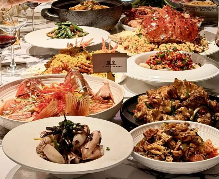 曾恋为客户做的年夜饭。受访者供图 