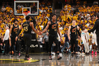 帕森斯：骑士送走亨特就是给老詹腾位置 哈登对老詹也很有吸引力