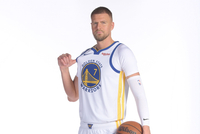 科尔：波津今天打绿军预计迎首秀 他将替补出战且有时间限制