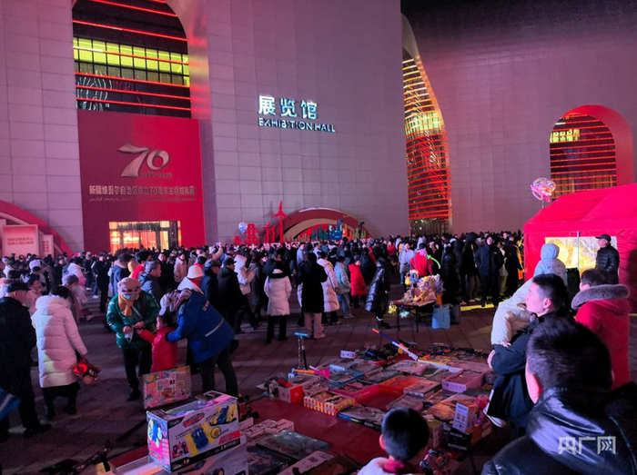 春节期间，全疆各级博物馆、图书馆、文化馆、非遗馆等公共文化场所全面免费开放  （央广网记者  姜茸  摄）  