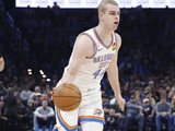 戴格诺特：托皮奇是联盟为数不多的纯控卫之一 他能组织好进攻