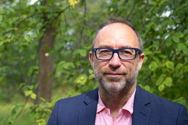 维基百科（Wikipedia）创始人吉米 · 威尔士（Jimmy Wales），图源：维基媒体基金会
