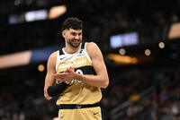 Shams：双向合同中锋武克切维奇3年900万续约奇才 第3年球队选项