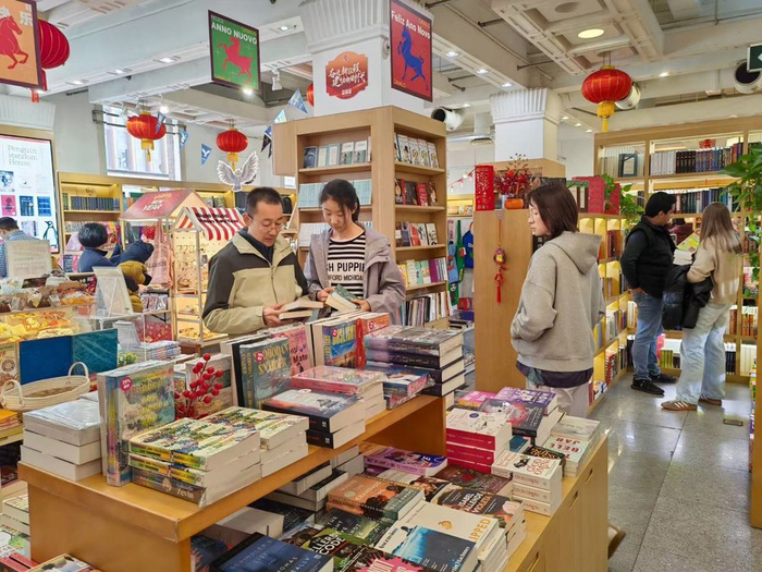各类书籍都有读者青睐