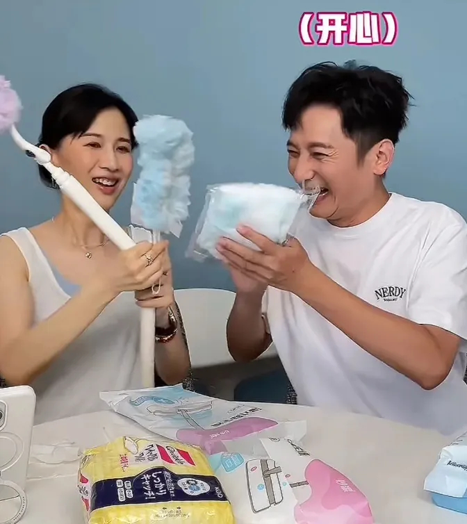 ▲《papi热烈欢迎》邀请李维嘉作为嘉宾​