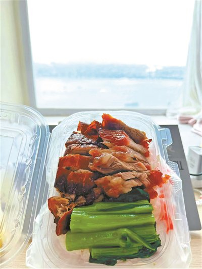 网友分享的“烧味家族”烧鸭饭