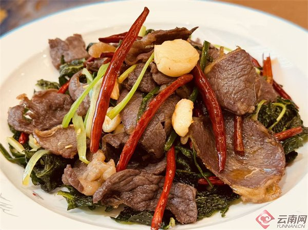 油淋雪花干巴 云安会都供图