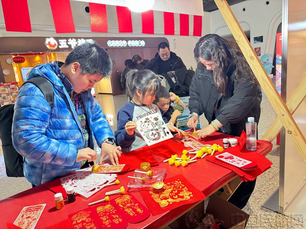 （本文图片均由宜昌三峡机场提供）