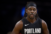 考辛斯：火箭急需补强一名能控场的控卫 朱·霍勒迪就很合适