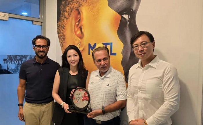 图说：缪燕容与坦桑尼亚第一集团METL的董事局主席和CEO