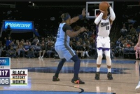 还得看少爷！威少弧顶自信干拔三分再中打停灰熊！已砍23分6助！