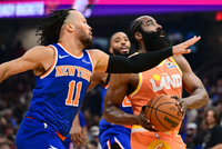 阿特金森谈哈登0罚球：他需要继续冲击篮筐 哨子终会来的！