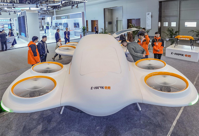 ▲2025年11月，在武汉举行的2025中国5G+工业互联网大会创新成果展&nbsp;