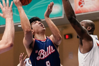 分享一波香港金牛马年主场首战的帅照📸