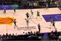 放弃了！末节还有五分多钟太阳换上替补 马卢阿奇登场