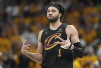 季后赛前复出？阿特金森：斯特鲁斯状态非常好 情况正向积极发展