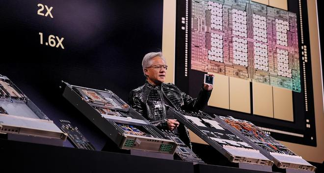 图片：黄仁勋在CES 2026演讲，来源：英伟达官网