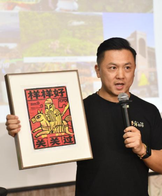 “云南咖啡小青年”刘海峰分享普洱的“小城故事”。 主办方供图