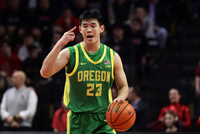 微波炉！林葳替补登场19分钟 前两投不中后六投五中高效砍下13分