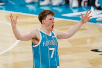 蒂格：克尼佩尔每场都杀疯了 他若拿不到最佳新秀 那就是被黑了