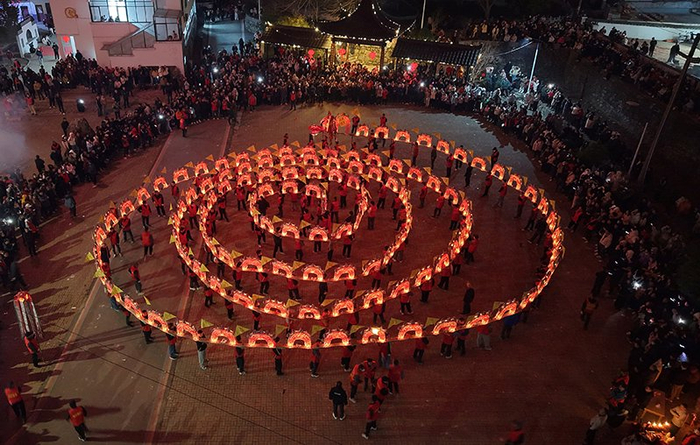 铜陵义安区板龙灯。受访者供图