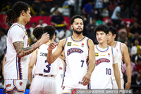 直播吧：辽宁男篮新外援哈维&amp;布罗金顿即将到队 外援调整暂告段落