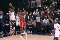 芬奇让你传？华子谈夹击中强投：我告诉他“你不想 你想让我投”