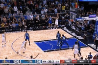 湖人复刻勇士战术~里夫斯最后的三分战术 克莱在勇士曾操刀命中过