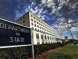 美国将伊朗列为“支持非法拘禁的国家” 再次呼吁美公民撤离