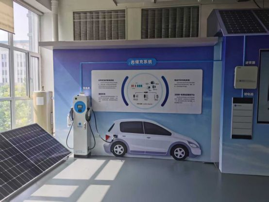 某公司光储充虚拟电厂系统示意图 图片来源：财联社记者/摄