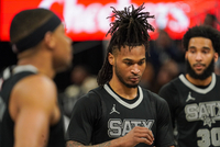 尚帕尼：没有自负没有私心只有精彩的进球 这就是马刺篮球